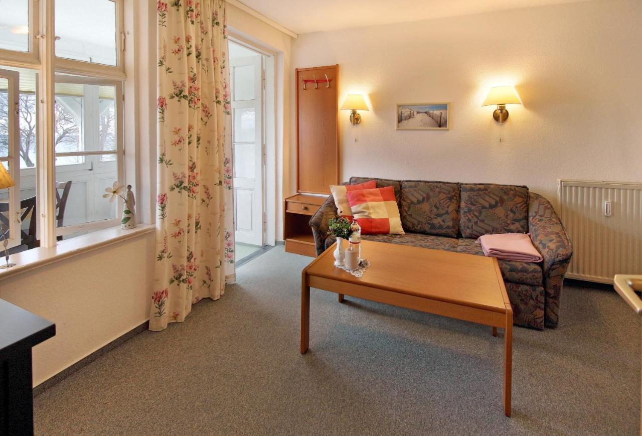 Villa Ostseelilie - Appartements Mit Balkon Und Meerblick Sassnitz Luaran gambar