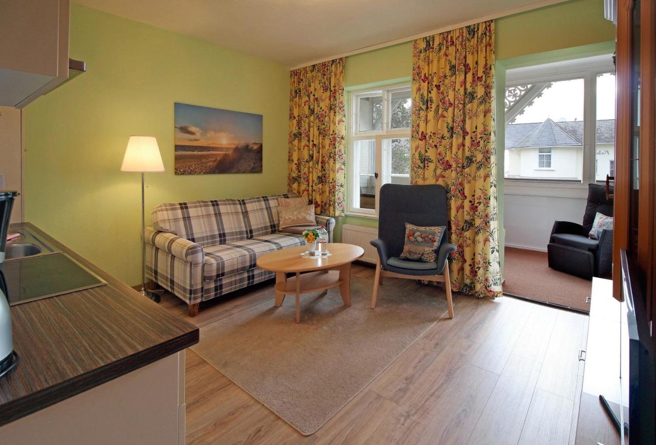 Villa Ostseelilie - Appartements Mit Balkon Und Meerblick Sassnitz Luaran gambar
